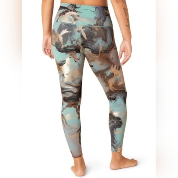 Beyond Yoga Marble Powershine High Waisted Midi Legging - Picture 2 of 5